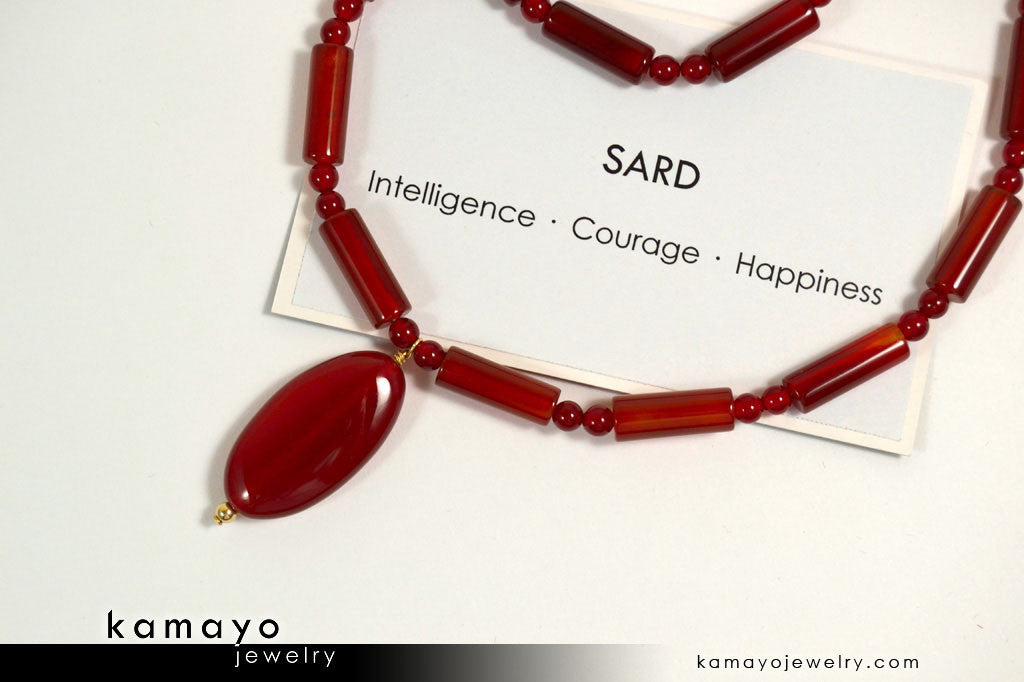 SARD (CARNELIAN) NECKLACE - Oval Pendant and Column Beads