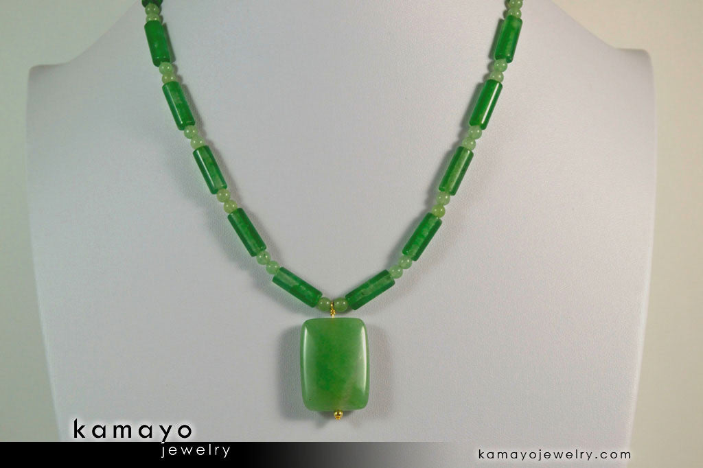 GREEN AVENTURINE NECKLACE - Rectangle Aventurine Pendant and Round Beads