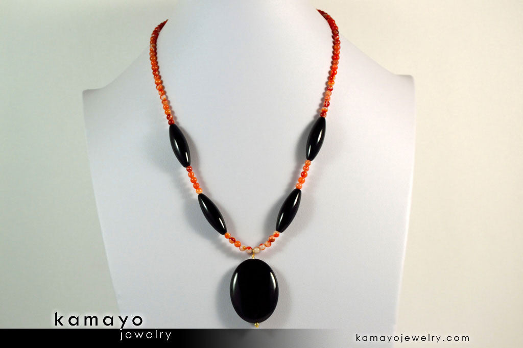 LEO NECKLACE - Large Black Onyx Pendant and Sardonyx Beads