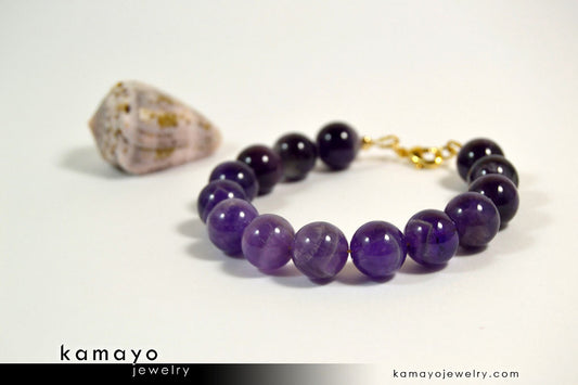 CHEVRON AMETHYST BRACELET - Large Round Natural Banded Amethyst Beads
