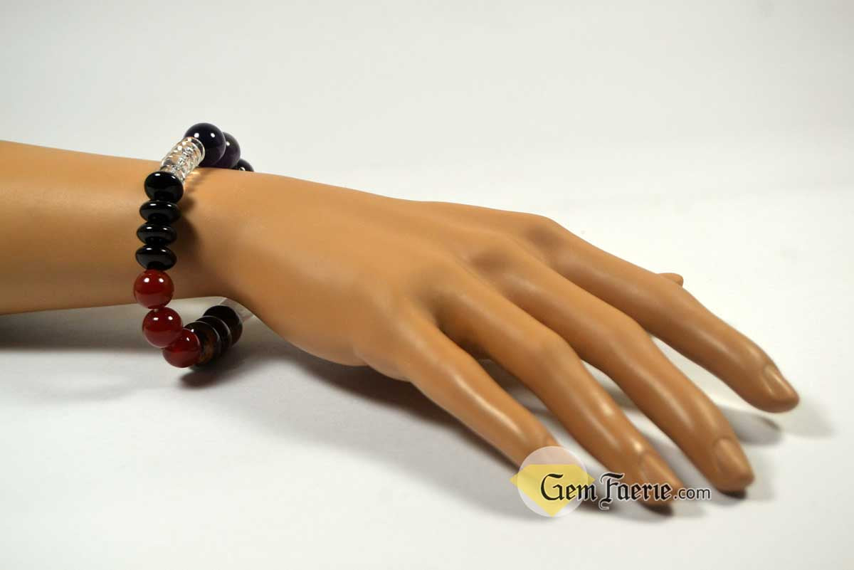 CHAKRA BRACELET - Black Onyx, Carnelian, Tiger Eye, Rose Quartz, Blue Chalcedony, Amethyst & Clear Quartz