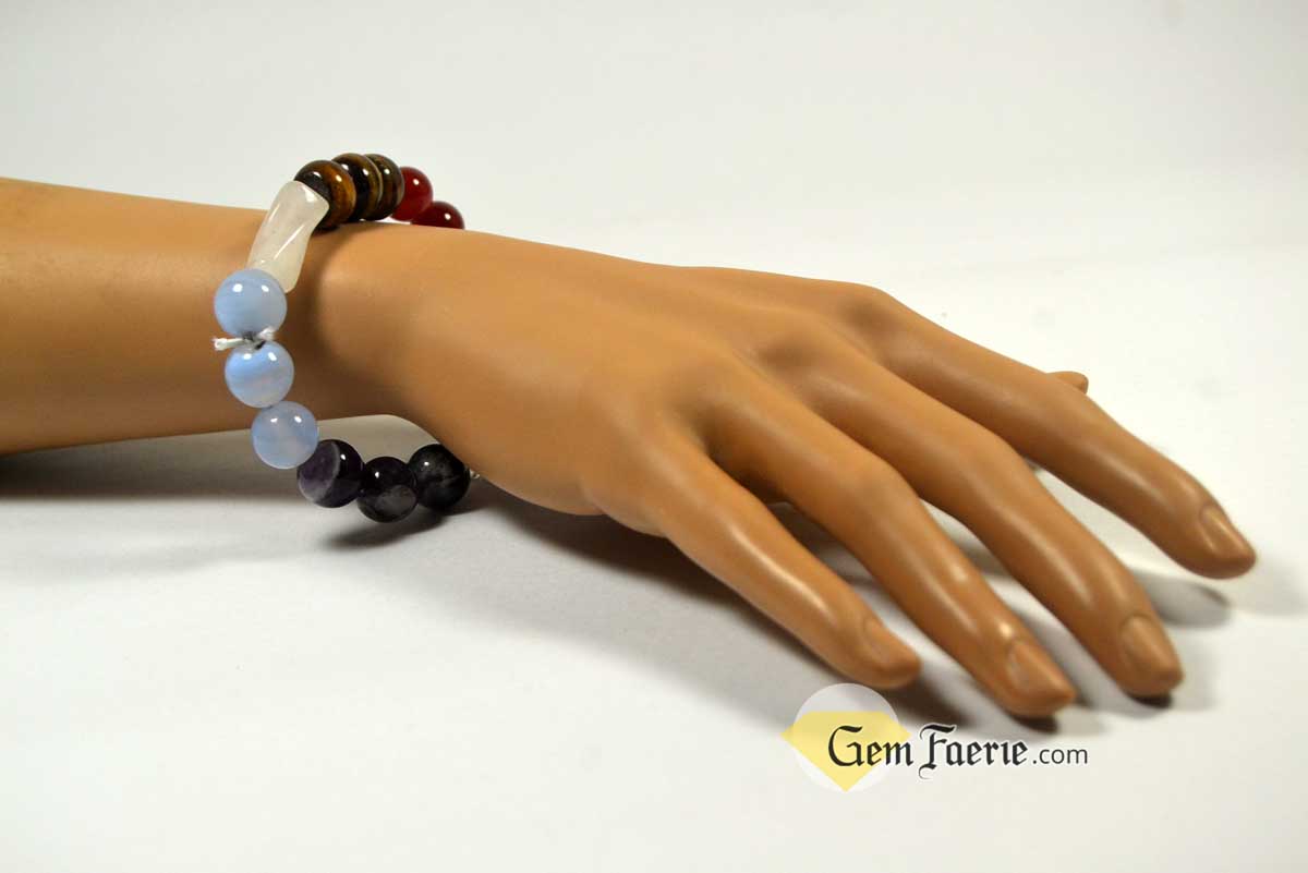 CHAKRA BRACELET - Black Onyx, Carnelian, Tiger Eye, Rose Quartz, Blue Chalcedony, Amethyst & Clear Quartz