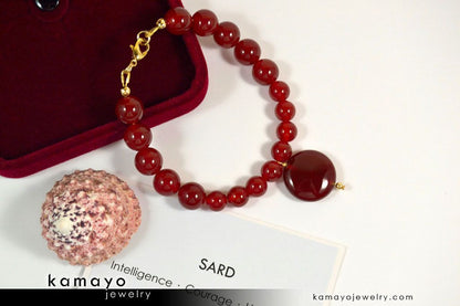 SARD (CARNELIAN) BRACELET - Coin Pendant and Round Beads