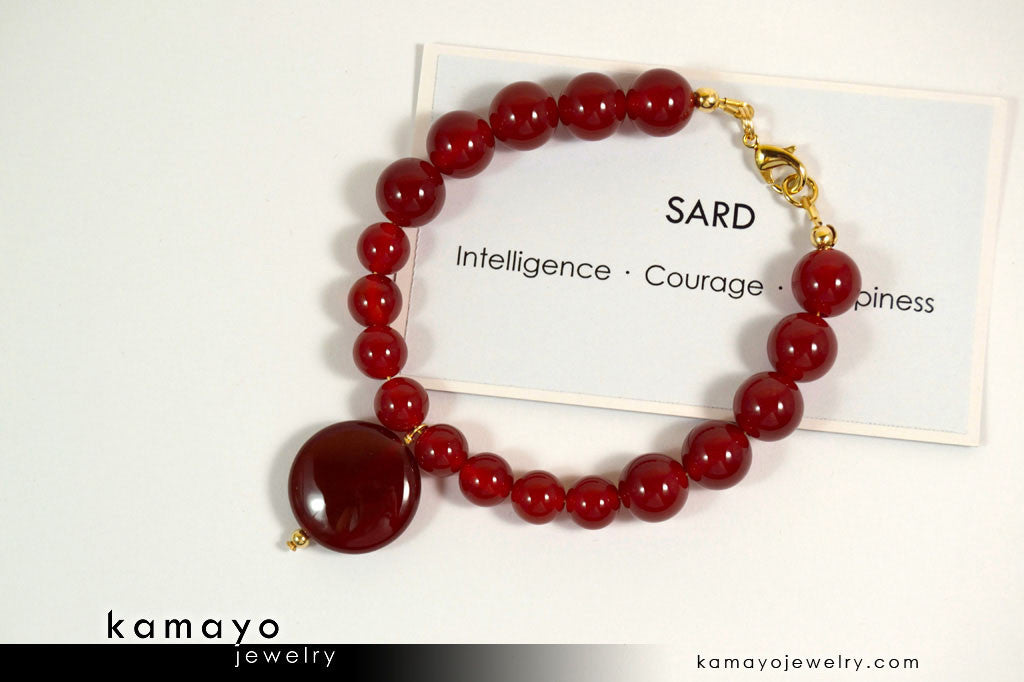 SARD (CARNELIAN) BRACELET - Coin Pendant and Round Beads