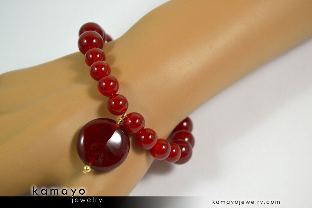 SARD (CARNELIAN) BRACELET - Coin Pendant and Round Beads