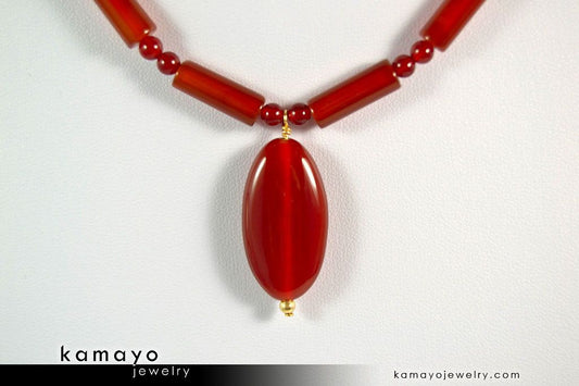 SARD (CARNELIAN) NECKLACE - Oval Pendant and Column Beads