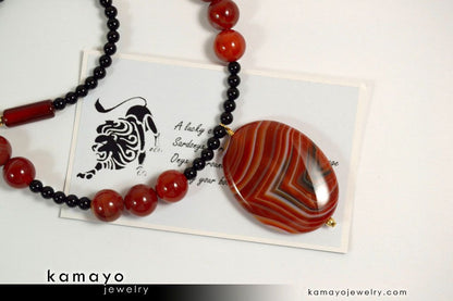 LEO NECKLACE - Large Oval Sardonyx Pendant and Black Onyx Beads