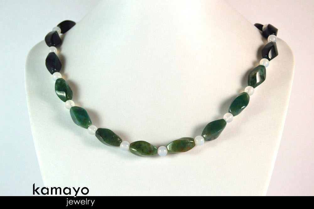 MOSS AGATE NECKLACE - Green Choker for Men or Women's Princess Necklace