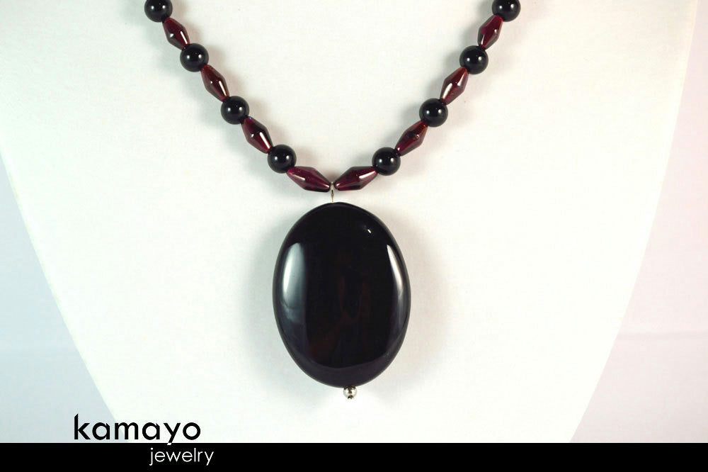 CAPRICORN NECKLACE - Black Onyx Pendant and Red Garnet Beads