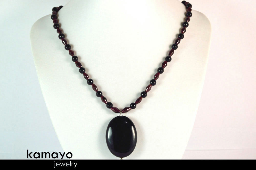 CAPRICORN NECKLACE - Black Onyx Pendant and Red Garnet Beads