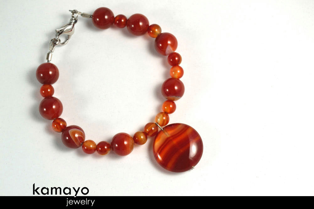 RED AGATE BRACELET - Coin Pendant