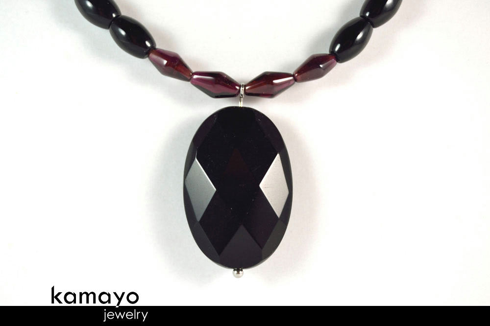 CAPRICORN CHARM NECKLACE - Faceted Black Onyx Pendant and Red Garnet Beads