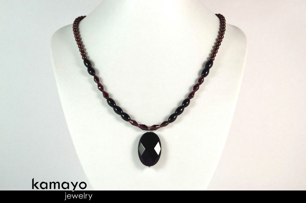 CAPRICORN CHARM NECKLACE - Faceted Black Onyx Pendant and Red Garnet Beads